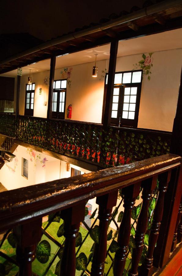 Tiyana House Bed & Breakfast Cusco Bagian luar foto
