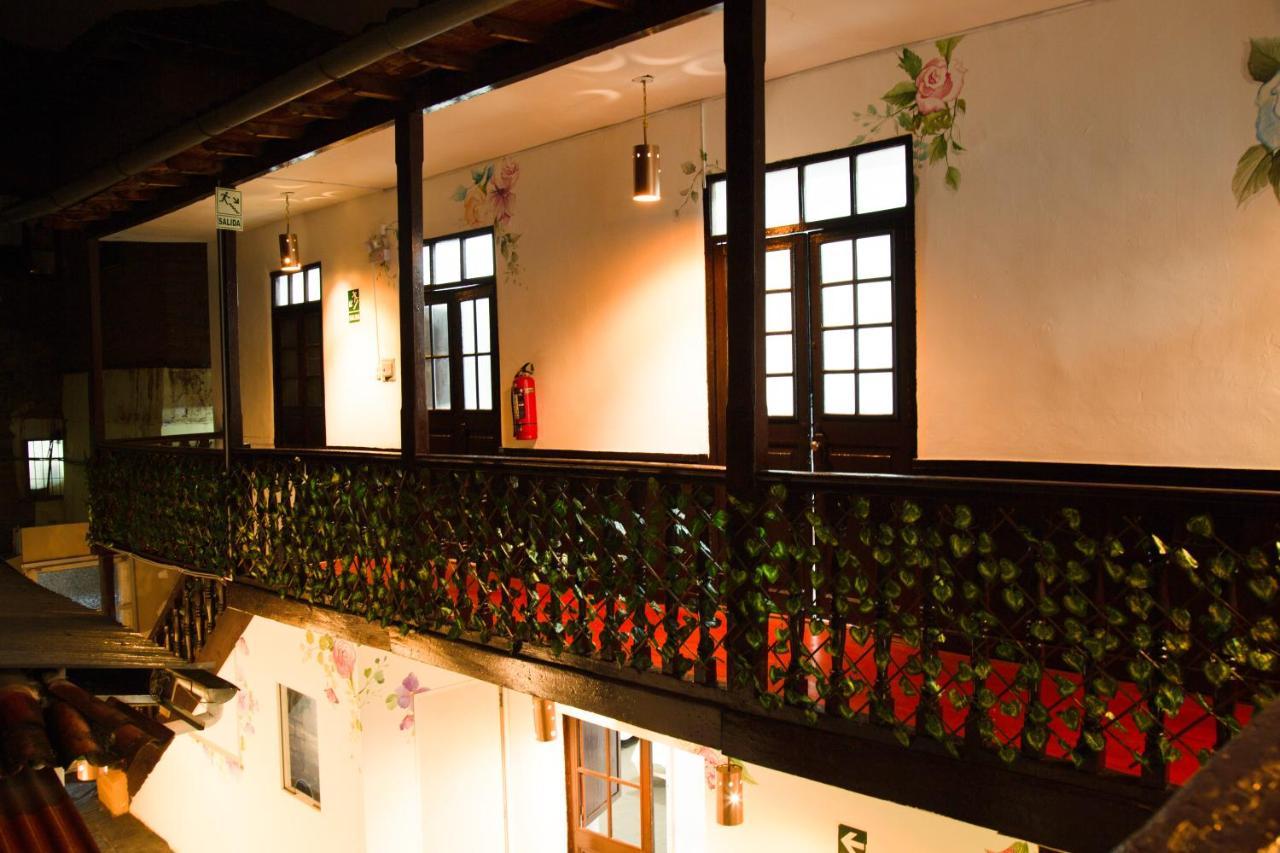 Tiyana House Bed & Breakfast Cusco Bagian luar foto