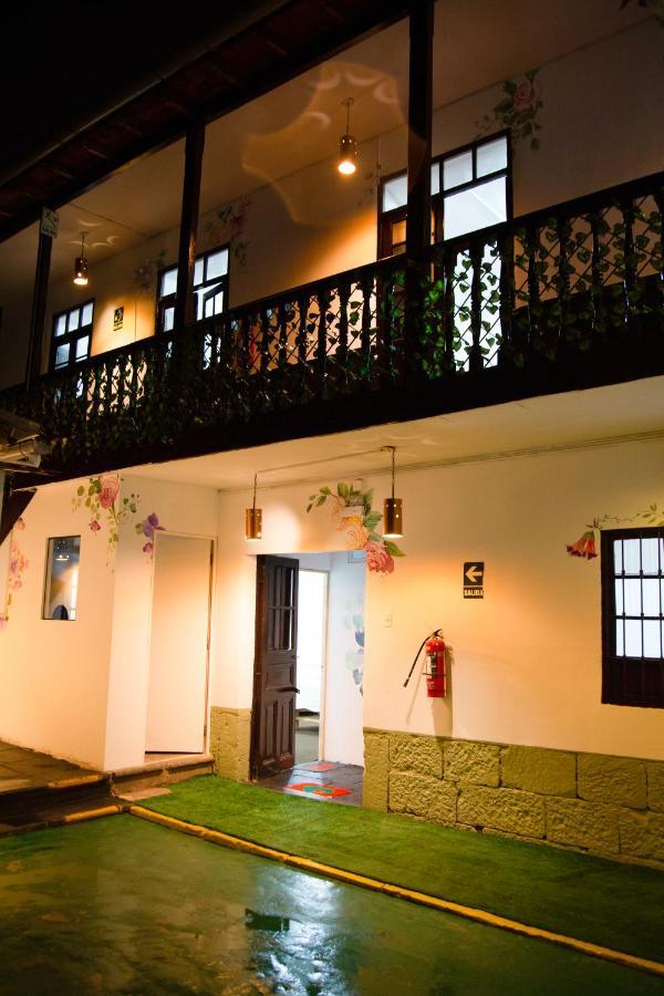 Tiyana House Bed & Breakfast Cusco Bagian luar foto