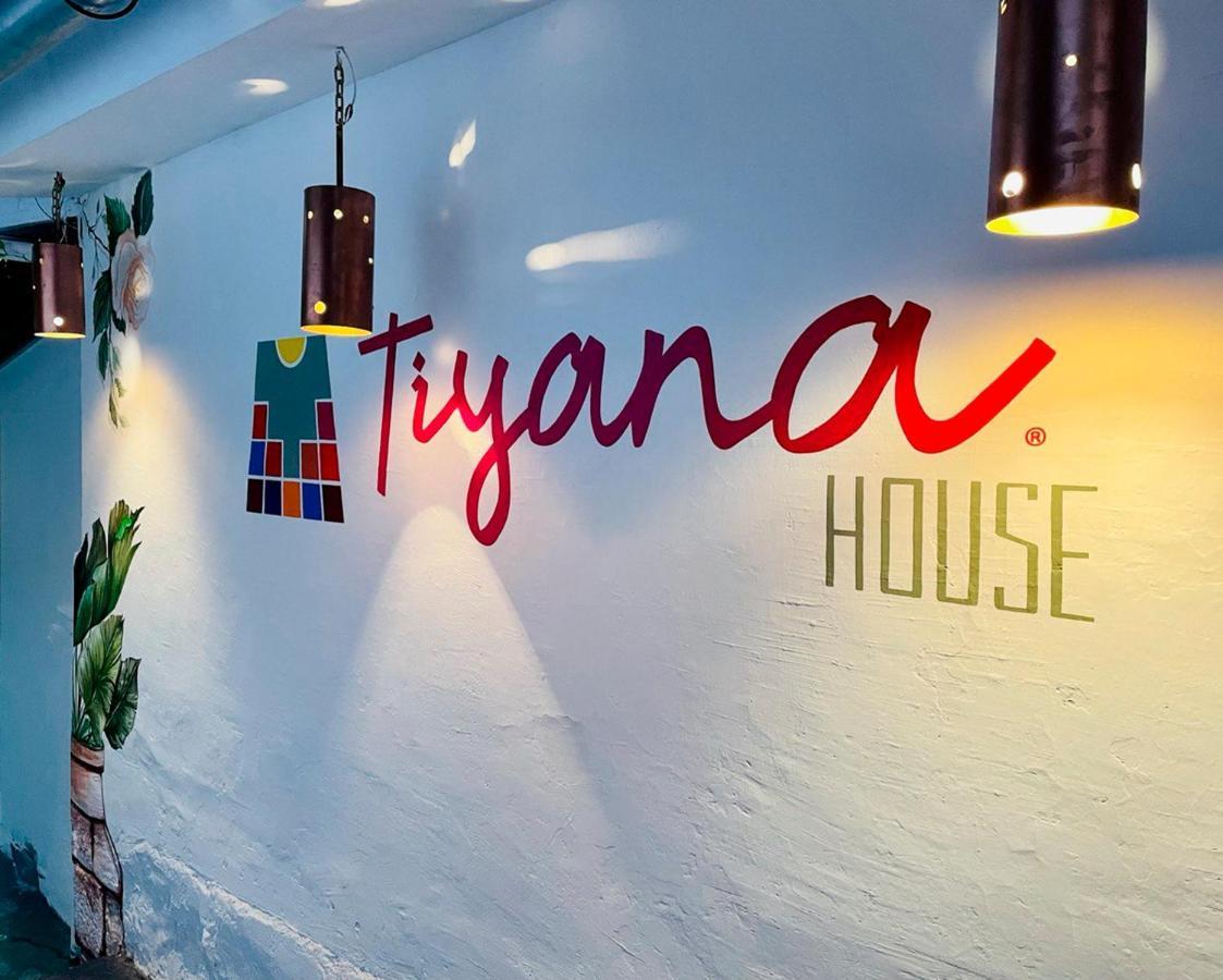 Tiyana House Bed & Breakfast Cusco Bagian luar foto
